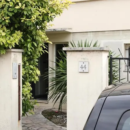 Vue Degagee Et Cuisine Equipee Apartment *